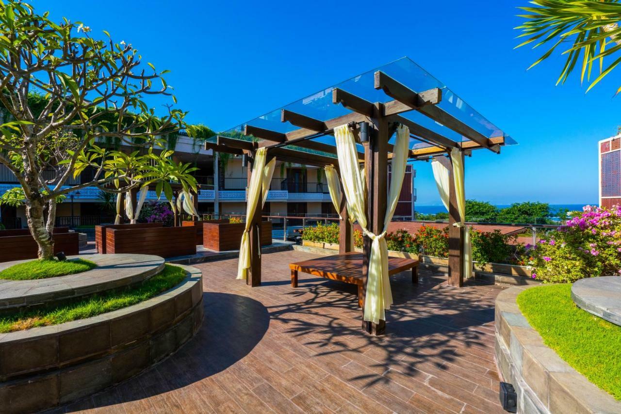 Vouk Hotel And Suites Nusa Dua  Exterior foto