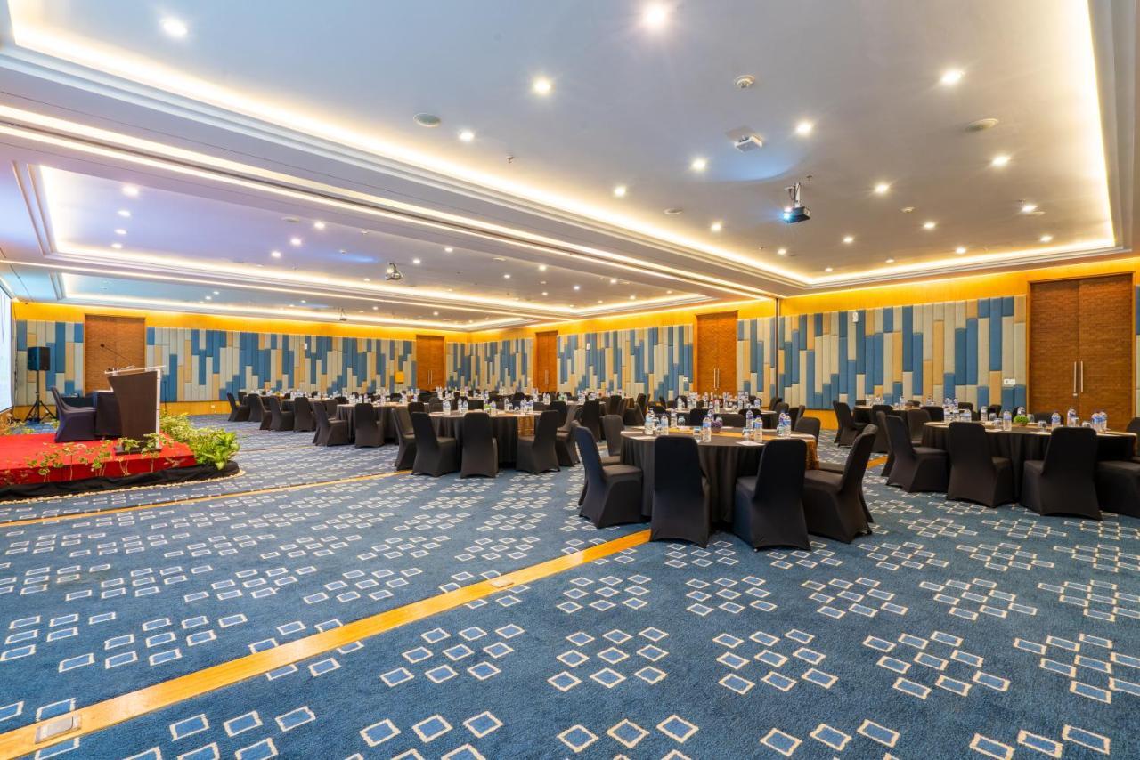Vouk Hotel And Suites Nusa Dua  Exterior foto